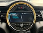 MINI Cooper 3-Deurs 1.5 Chili | Parkeersensoren v+a | Panoramadak | 17 inch | LED | NL auto | 1e eigenaar |