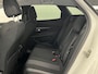 Peugeot 3008 1.2 PureTech Active Pack AUTOMAAT | TREKHAAK | NAVIGATIE | PARKEERCAMERA