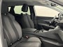 Peugeot 3008 1.2 PureTech Active Pack AUTOMAAT | TREKHAAK | NAVIGATIE | PARKEERCAMERA