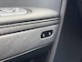 Hyundai Ioniq 5 Lounge 73 kWh / Trekhaak / Stoel & Stuurwiel verwarming / Stoelventilatie voorstoelen / Elektrische stoel bediening / 360 graden Camera /
