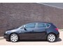 Opel Astra 1.4 Turbo Blitz, keurige auto, navigatie, sportvelgen, 5 deurs, zwart/zwart