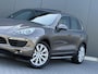 Porsche Cayenne 4.8 S 3e Eigenaar - Schuifdak - Volle Uitvoering - Luchtvering - Leder Dashboard