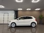 Volkswagen Polo 1.4-16V Comfortline * Automaat / Stoelverwarming / Airco / LM Velgen *