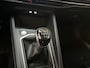 Volkswagen Golf 1.0 TSI 110pk Life Sfeerverlichting Navigatie Parkeersensoren