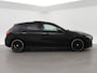 Mercedes-Benz A-klasse 180 STAR EDITION AMG LINE LIMITED + PANORAMA | SFEERVERLICHTING | 19 INCH LMV | CAMERA