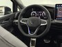 Volkswagen Golf 1.5 eHybrid GTE Plug-in Panoramadak, 360 Camera, Head-up display, Navi, Virtual desk, Memory stoelen, Verstelbare stoelen, Leder, 2 Jaar garantie