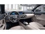 Mercedes-Benz CLA Shooting Brake 180 Luxury Line | Beige interieur | Distronic | Extra getint glas | Keyless | Stoelverwarming |