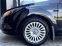 Ford Focus Wagon 1.6 TITANIUM | NL-AUTO! | NAVI! | TREKHAAK!