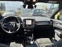 Volvo XC40 Recharge Twin Pro | Trekhaak | Warmtepomp | Panoramadak | Harman Kardon Audio | 360 Graden Camera | Parkeersensoren | Keyless Entry | Elektrische Achterklep | Elektrisch Verstelbare Voorstoelen | Navigatie | Apple Carplay | Android Auto