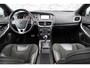Volvo V40 1.5 T3 Polar+ Sport | R-Design | Panoramadak | Harman Kardon Audio | Alarm | Keyless Entry | Achteruitrijcamera | Parkeersensoren | Parkeerassistent | LED Koplampen | Navigatie