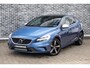 Volvo V40 1.5 T3 Polar+ Sport | R-Design | Panoramadak | Harman Kardon Audio | Alarm | Keyless Entry | Achteruitrijcamera | Parkeersensoren | Parkeerassistent | LED Koplampen | Navigatie
