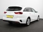 Kia Ceed Sportswagon 1.0 T-GDi DynamicLine Climate control Cruise control Achteruitrijcamera Verwarmde voorstoelen Stuurverwarming Navigatie Apple Carplay/ Android Auto Lichtmetalen Velgen