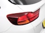 Kia Ceed Sportswagon 1.0 T-GDi DynamicLine Climate control Cruise control Achteruitrijcamera Verwarmde voorstoelen Stuurverwarming Navigatie Apple Carplay/ Android Auto Lichtmetalen Velgen