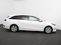 Kia Ceed Sportswagon 1.0 T-GDi DynamicLine Climate control Cruise control Achteruitrijcamera Verwarmde voorstoelen Stuurverwarming Navigatie Apple Carplay/ Android Auto Lichtmetalen Velgen