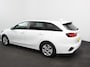 Kia Ceed Sportswagon 1.0 T-GDi DynamicLine Climate control Cruise control Achteruitrijcamera Verwarmde voorstoelen Stuurverwarming Navigatie Apple Carplay/ Android Auto Lichtmetalen Velgen