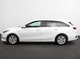 Kia Ceed Sportswagon 1.0 T-GDi DynamicLine Climate control Cruise control Achteruitrijcamera Verwarmde voorstoelen Stuurverwarming Navigatie Apple Carplay/ Android Auto Lichtmetalen Velgen