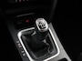 Kia Ceed Sportswagon 1.0 T-GDi DynamicLine Climate control Cruise control Achteruitrijcamera Verwarmde voorstoelen Stuurverwarming Navigatie Apple Carplay/ Android Auto Lichtmetalen Velgen