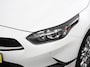 Kia Ceed Sportswagon 1.0 T-GDi DynamicLine Climate control Cruise control Achteruitrijcamera Verwarmde voorstoelen Stuurverwarming Navigatie Apple Carplay/ Android Auto Lichtmetalen Velgen