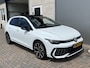 Volkswagen Golf 1.5 eHybrid GTE / FABRIEKSGARANTIE TM 9-2030/ 272 PK/ PANO/ BLACK STYLE/ ZWENKBARE TREKHAAK/ HEAD-UP DISPLAY/ CAMERA/ IQ. LIGHT/ DODE HOEK/ STOEL-STUURVERWARM./ ADAPT. CRUISE/ APP CONNECT/ 18" LMV