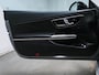 Mercedes-Benz CLE Coupé 300 e AMG Line AMG Premium | Night Pakket | Digital Licht | Memory Voorstoelen | Stuur en Stoelverwarming Inclusief 24 maanden Mercedes-Benz Certified garantie voor Europa.