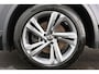 Volkswagen Tiguan 1.4 TSI eHybrid R-Line Trekhaak Camera Stoel-Stuurverwarming