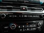 Kia Niro EV e-Niro DynamicLine 39 kWh Clima | Cruise | Navi | Pdc | Camera | Stoelverwarming | Lichtmetaal | SOH 100% | 3 fase lader |