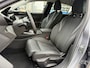 Peugeot 308 Active Pack Business AGR Comfort stoelen met stoel verwaming | Adeptieve cruise control | Parkeersensoren achter | Navigatie | Lenden steun | Apple carplay & Android auto