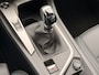 Peugeot 308 Active Pack Business AGR Comfort stoelen met stoel verwaming | Adeptieve cruise control | Parkeersensoren achter | Navigatie | Lenden steun | Apple carplay & Android auto
