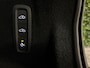 Volvo XC60 T6 AWD Recharge Ultra Black Edition | MY26 | Luchtvering | Trekhaak | 360 Camera | Head-Up Display | Harman Kardon | Adaptieve Cruise Control | Stoelverwarming voor+achter | Stuurwielverwarming | Schuifdak | Full LED Meesturende koplampen | Pilot Assist | BLIS Dode Hoek Detectie | Elektrische voorstoelen geheugen | Contour stoelen met wit stiksel en bies | Zitting verlenging voorstoelen | Lederen dashboard | 21 Inch | Google Infotainment | Keyless Drive | Elektrisch bedienbare achterklep | DAB Radio | Apple Carplay/Android Auto | Draadloos telefoon opladen | Volvo On Call met mobiele App functie | Onyx Black Metallic |