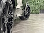 Volvo XC60 T6 AWD Recharge Ultra Black Edition | MY26 | Luchtvering | Trekhaak | 360 Camera | Head-Up Display | Harman Kardon | Adaptieve Cruise Control | Stoelverwarming voor+achter | Stuurwielverwarming | Schuifdak | Full LED Meesturende koplampen | Pilot Assist | BLIS Dode Hoek Detectie | Elektrische voorstoelen geheugen | Contour stoelen met wit stiksel en bies | Zitting verlenging voorstoelen | Lederen dashboard | 21 Inch | Google Infotainment | Keyless Drive | Elektrisch bedienbare achterklep | DAB Radio | Apple Carplay/Android Auto | Draadloos telefoon opladen | Volvo On Call met mobiele App functie | Onyx Black Metallic |