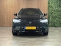 Volvo XC60 T6 AWD Recharge Ultra Black Edition | MY26 | Luchtvering | Trekhaak | 360 Camera | Head-Up Display | Harman Kardon | Adaptieve Cruise Control | Stoelverwarming voor+achter | Stuurwielverwarming | Schuifdak | Full LED Meesturende koplampen | Pilot Assist | BLIS Dode Hoek Detectie | Elektrische voorstoelen geheugen | Contour stoelen met wit stiksel en bies | Zitting verlenging voorstoelen | Lederen dashboard | 21 Inch | Google Infotainment | Keyless Drive | Elektrisch bedienbare achterklep | DAB Radio | Apple Carplay/Android Auto | Draadloos telefoon opladen | Volvo On Call met mobiele App functie | Onyx Black Metallic |