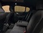 Volvo C40 Recharge Extended Range Plus 82 kWh | Trekhaak | All Season banden | Adaptieve Cruise Control | Stoel en Stuurwielverwarming | 20 Inch | Pilot Assist | BLIS Dode Hoek Detectie | Parkeercamera | Google Infotainment | Textiel City Canvas bekleding | Zitting verlenging voorstoelen | Panoramadak | Keyless Drive | Privacy Glass | Parkeersensoren voor+achter | Elektrisch bedienbare achterklep | Warmtepomp | DAB Radio | Apple Carplay/Android Auto | Alarm Klasse III | Draadloos telefoon opladen | Volvo On Call met mobiele App functie | Fjord Blue Metallic |