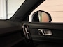 Volvo C40 Recharge Extended Range Plus 82 kWh | Trekhaak | All Season banden | Adaptieve Cruise Control | Stoel en Stuurwielverwarming | 20 Inch | Pilot Assist | BLIS Dode Hoek Detectie | Parkeercamera | Google Infotainment | Textiel City Canvas bekleding | Zitting verlenging voorstoelen | Panoramadak | Keyless Drive | Privacy Glass | Parkeersensoren voor+achter | Elektrisch bedienbare achterklep | Warmtepomp | DAB Radio | Apple Carplay/Android Auto | Alarm Klasse III | Draadloos telefoon opladen | Volvo On Call met mobiele App functie | Fjord Blue Metallic |