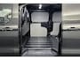 Ford Custom E-Custom 340 L2 Limited | 2x schuifdeur | 3-zitplaatsen | Stoelverwarming