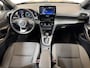 Toyota Yaris Cross 1.5 Hybrid Dynamic I Trekhaak I CarPlay I Adaptive I Camera I Stoel- en stuurverwarming I