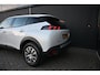 Peugeot e-2008 EV Active Pack 50 kWh 3 Fase 96,6%SOH! | Stoelverwarming | Achteruitrijcamera | Dealeronderhouden | Cruise Control | Apple Carplay | Android Auto | Airco !!