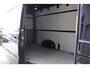 Volkswagen Crafter 35 2.0 TDI L3H3(L2H2) 3-ZITS, 177PK AUT. LED, ADAPT. CRUISE, STOELVERWARMING, STUURVERWARMING, VOORRUIT VERWARMING, STANDKACHEL, GEVEERDE ERGO ACTIVE STOEL