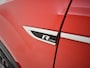 Volkswagen T-Roc 1.5 TSI Sport Business R 150pk DSG/AUTO | Dodehoekdetectie | Panorama dak | Camera achter | Elektri klep | Parkeersensoren v+a | R-Line exterieur  | Adaptief cruise control | 18"LMV
