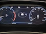 Volkswagen T-Roc 1.5 TSI Sport Business R 150pk DSG/AUTO | Dodehoekdetectie | Panorama dak | Camera achter | Elektri klep | Parkeersensoren v+a | R-Line exterieur  | Adaptief cruise control | 18"LMV