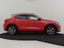Volkswagen T-Roc 1.5 TSI Sport Business R 150pk DSG/AUTO | Dodehoekdetectie | Panorama dak | Camera achter | Elektri klep | Parkeersensoren v+a | R-Line exterieur  | Adaptief cruise control | 18"LMV