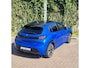 Peugeot e-208 EV GT 350 50 kWh | Warmtepomp | ACC | 11 kW 3-fasen | Alcantara | Camera | Bleu Vertigo