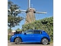 Peugeot e-208 EV GT 350 50 kWh | Warmtepomp | ACC | 11 kW 3-fasen | Alcantara | Camera | Bleu Vertigo