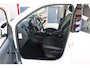 Skoda Fabia Combi 1.0 TSI Ambition O.a: PDC, Airco, Cruise, Navi, Carplay, DAB, Etc. All-in prijs!