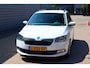Skoda Fabia Combi 1.0 TSI Ambition O.a: PDC, Airco, Cruise, Navi, Carplay, DAB, Etc. All-in prijs!