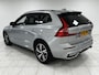 Volvo XC60 2.0 T6 Plug-in hybrid AWD R-Design PANORAMADAK | WEGKLAPBARE TREKHAAK | 360 CAMERA