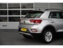 Volkswagen T-Roc 1.0 TSI 110pk Life Adaptive Cruise | Carplay | Parkeerhulp Achter | 16"