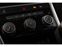 Volkswagen T-Roc 1.0 TSI 110pk Life Adaptive Cruise | Carplay | Parkeerhulp Achter | 16"