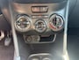 Peugeot 2008 1.2 PureT. Blue Lion | airco | navi | pano |