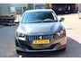 Peugeot 208 1.2 PureTech Allure O.a: PDC, Clima, Navi, Cruise, Carplay, DAB, Etc. All-in prijs!