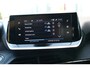 Peugeot 208 1.2 PureTech Allure O.a: PDC, Clima, Navi, Cruise, Carplay, DAB, Etc. All-in prijs!